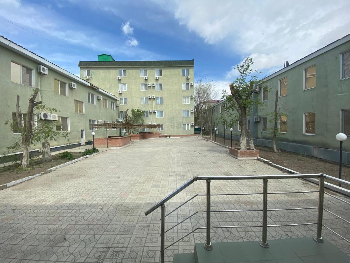 Green Hotel Atyrau Exterior photo