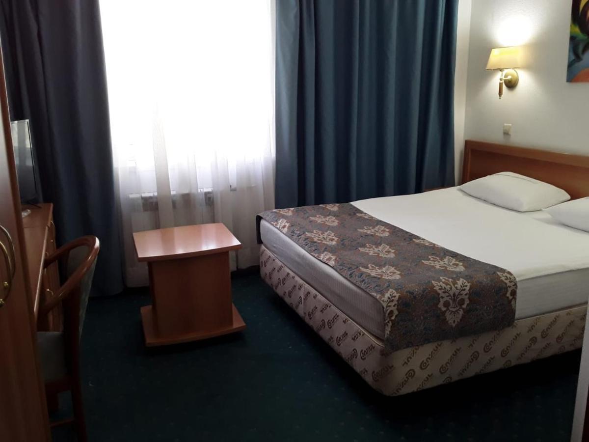 Green Hotel Atyrau Exterior photo