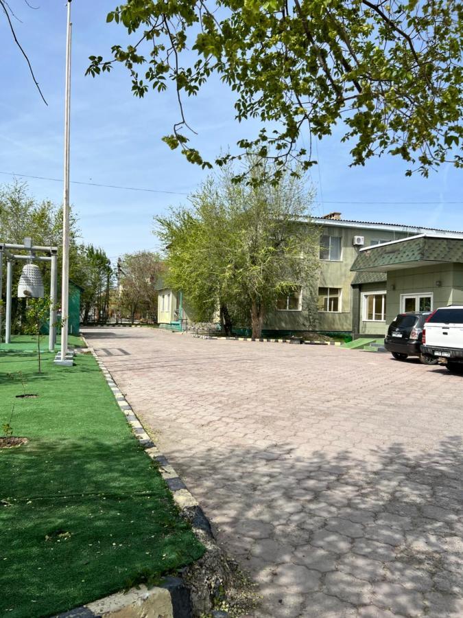 Green Hotel Atyrau Exterior photo