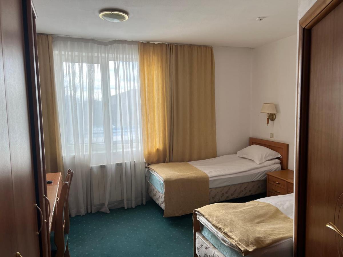 Green Hotel Atyrau Exterior photo
