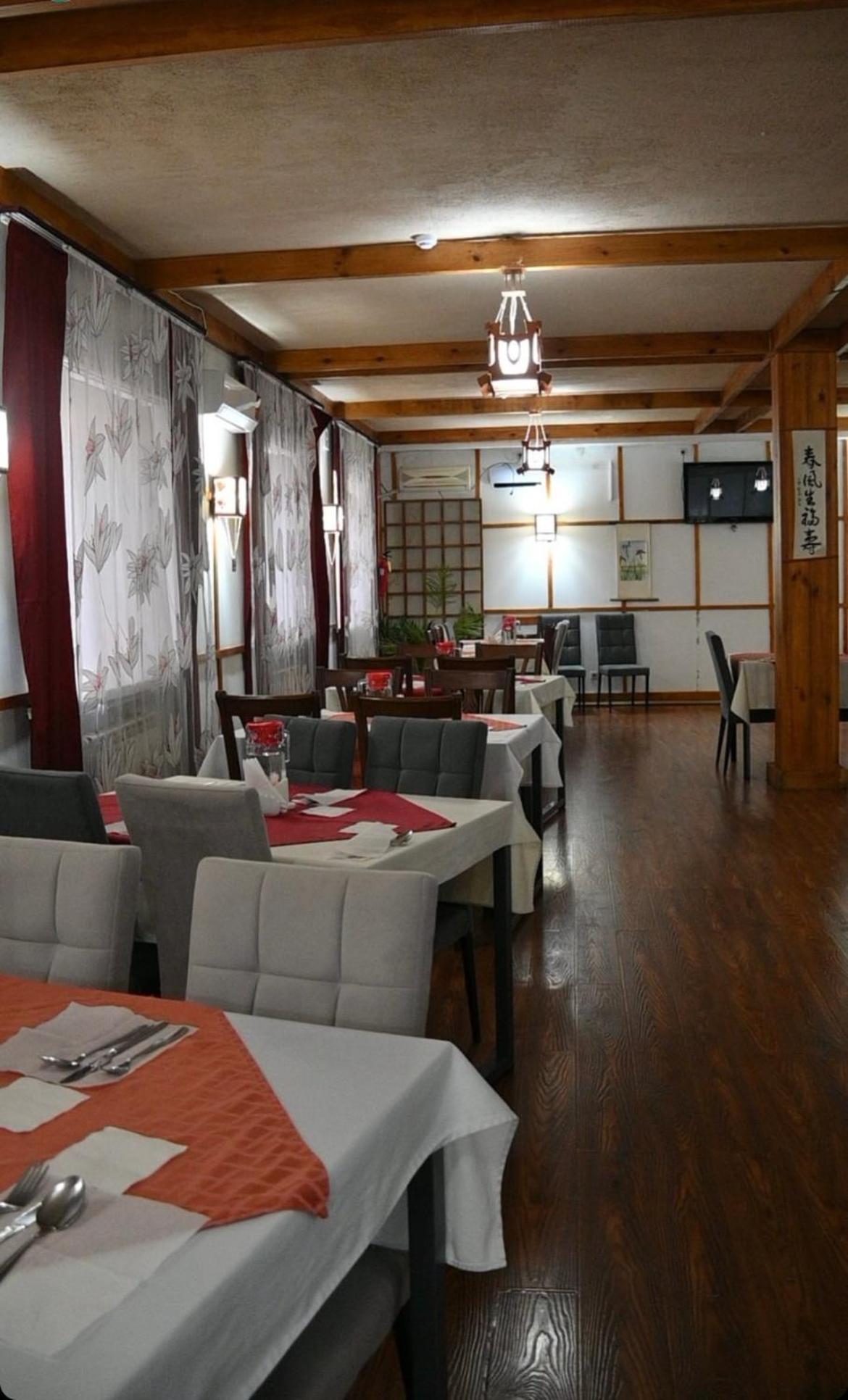 Green Hotel Atyrau Exterior photo